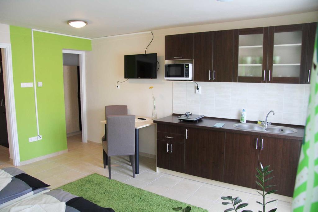 Irisz Apartmanhaz Apartment Mórahalom Стая снимка